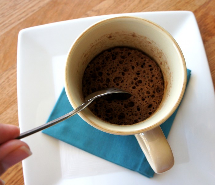 molten lava mug cake