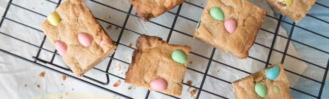 Peanut Butter and Chocolate Egg Blondies