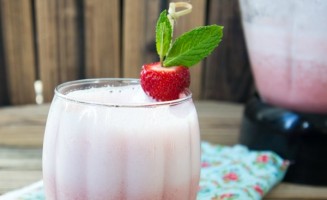 Strawberry Julius