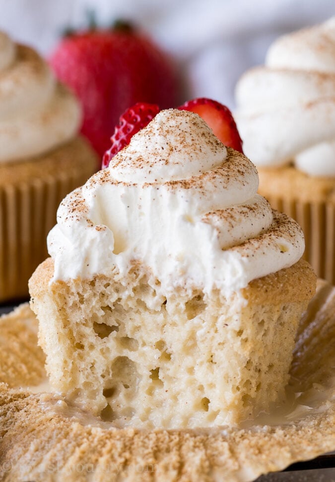 Tres Leches Cupcakes - I Wash You Dry