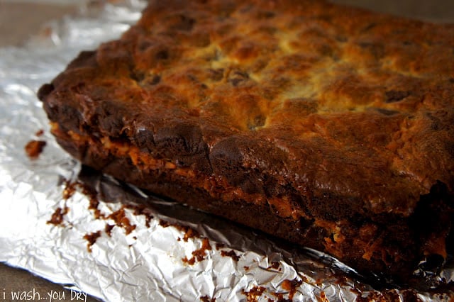 A close up of a baked cake