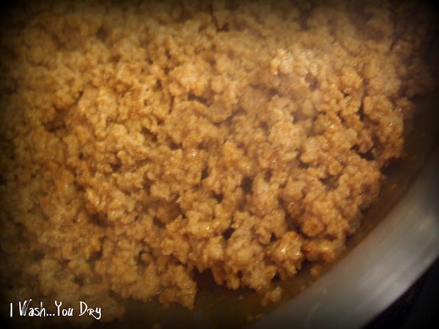 Cooked ground turkey in a pan. 