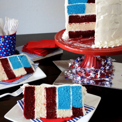 All American Flag Cake - I Wash You Dry