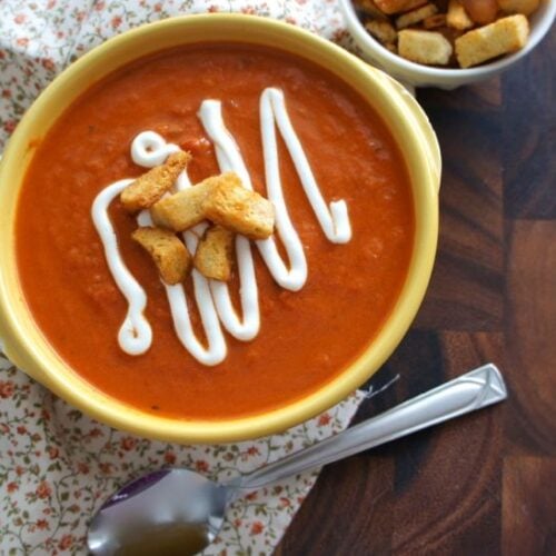Creamy Sun Dried Tomato and Basil Soup I Wash You Dry