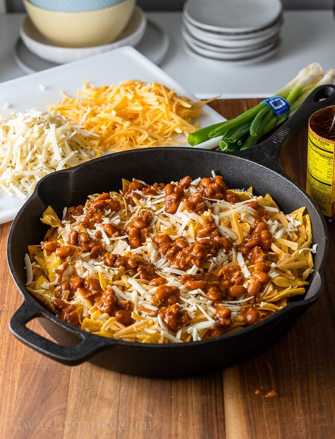 skillet nachos with chili and cheese