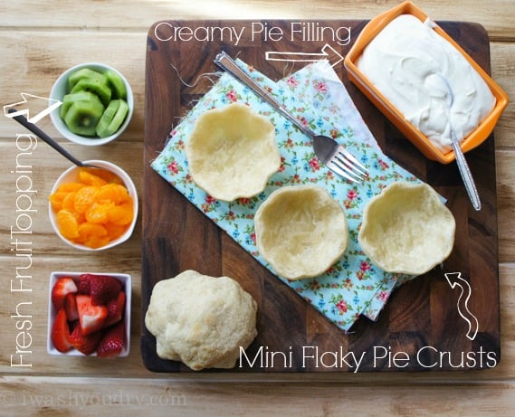 Mini Fresh Fruit Pies for a crowd