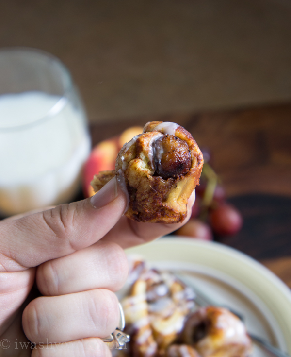 Sausage Filled Cinnamon Roll Monkey Bread