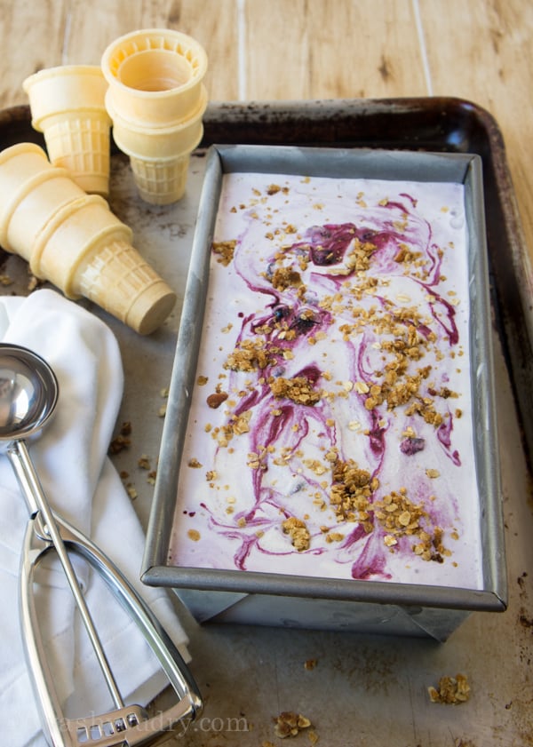 Blueberry Crumble Ice Cream {eggless}