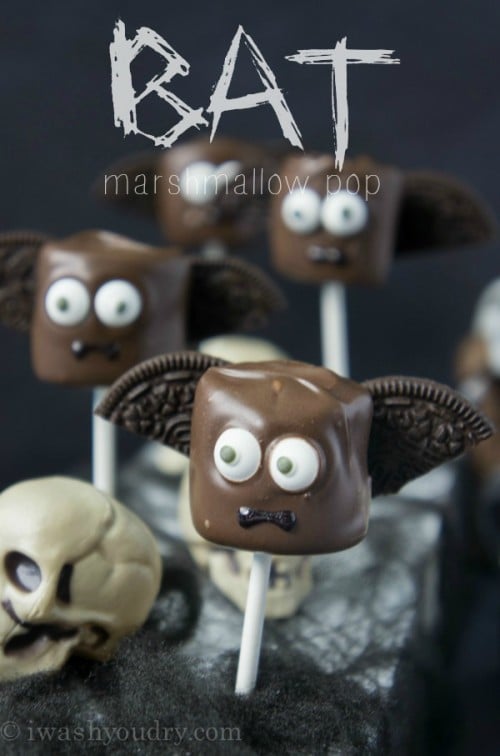 Bat Marshmallow Pop! {Full picture tutorial included, plus other Halloween inspired marshmallow pops}