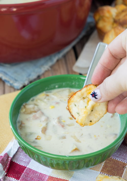 Easy & Cheesy! These Monkey Bread Rolls are just 5 ingredients and make the BEST rolls!