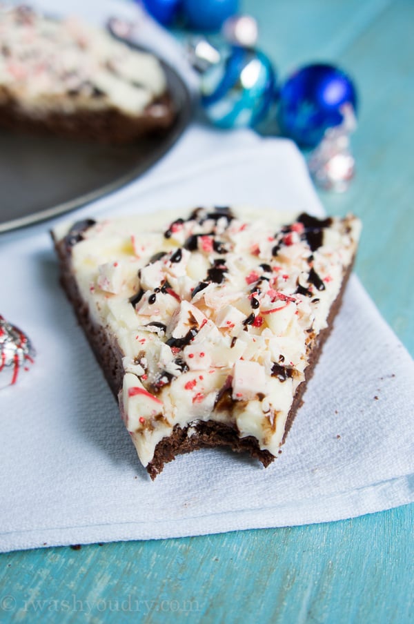 Peppermint Brownie Pizza