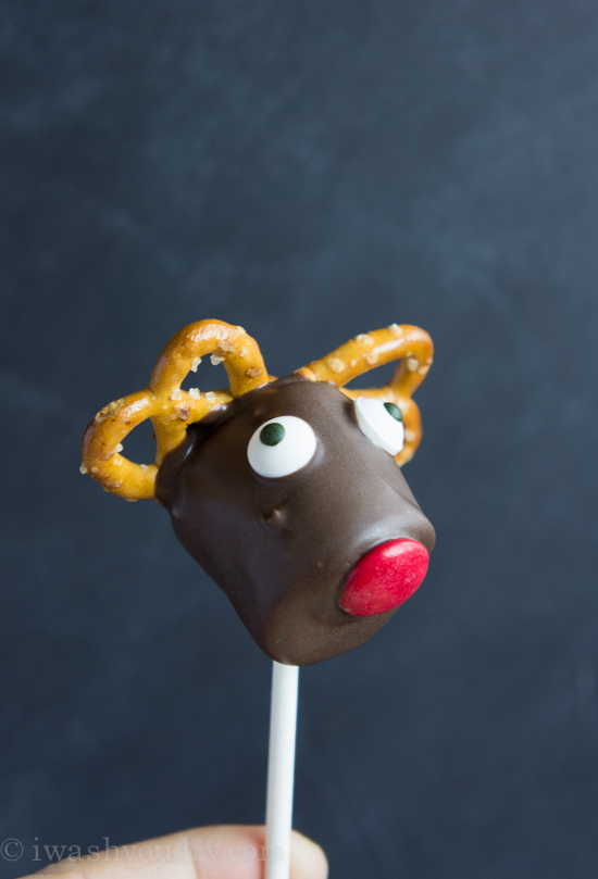 Reindeer Marshmallow Pops