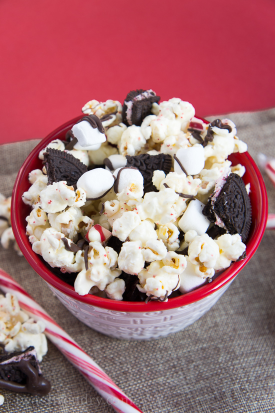 Peppermint Popcorn Mix