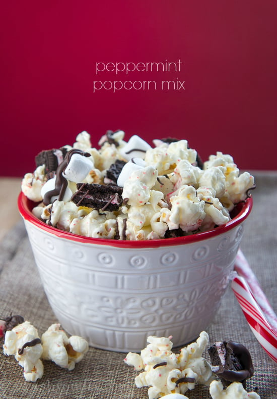 Peppermint Popcorn Mix