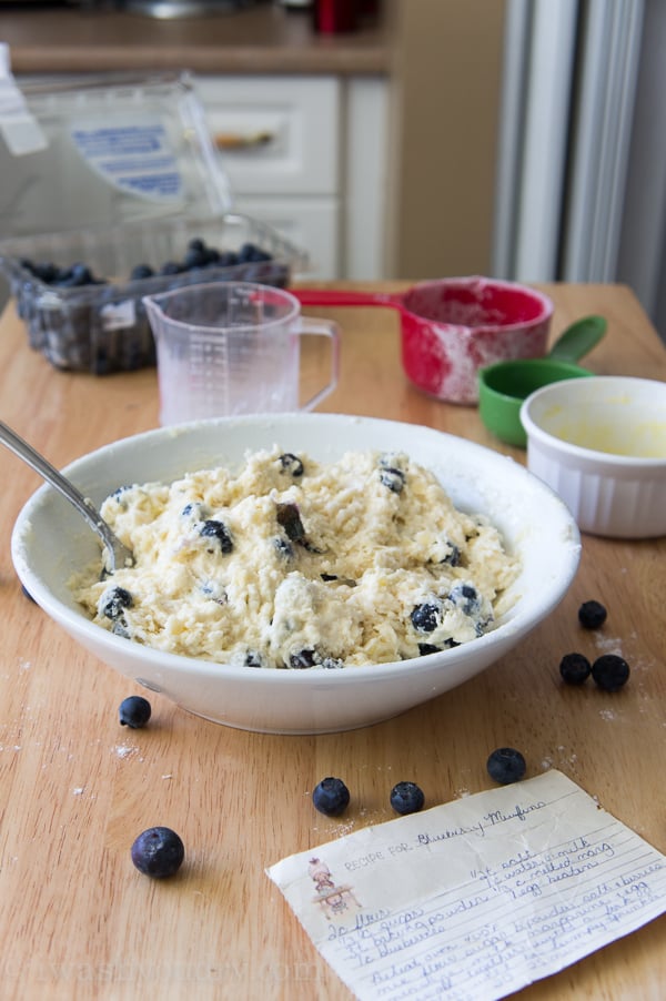 Easy Blueberry Muffin Recipe