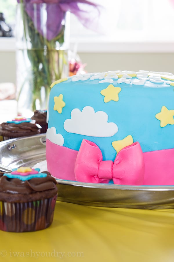 Gender Reveal Cake