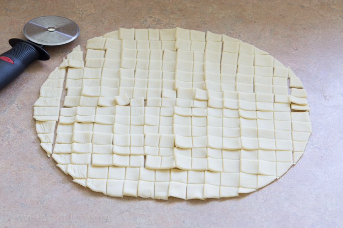 Peanutty Pie Crust Clusters