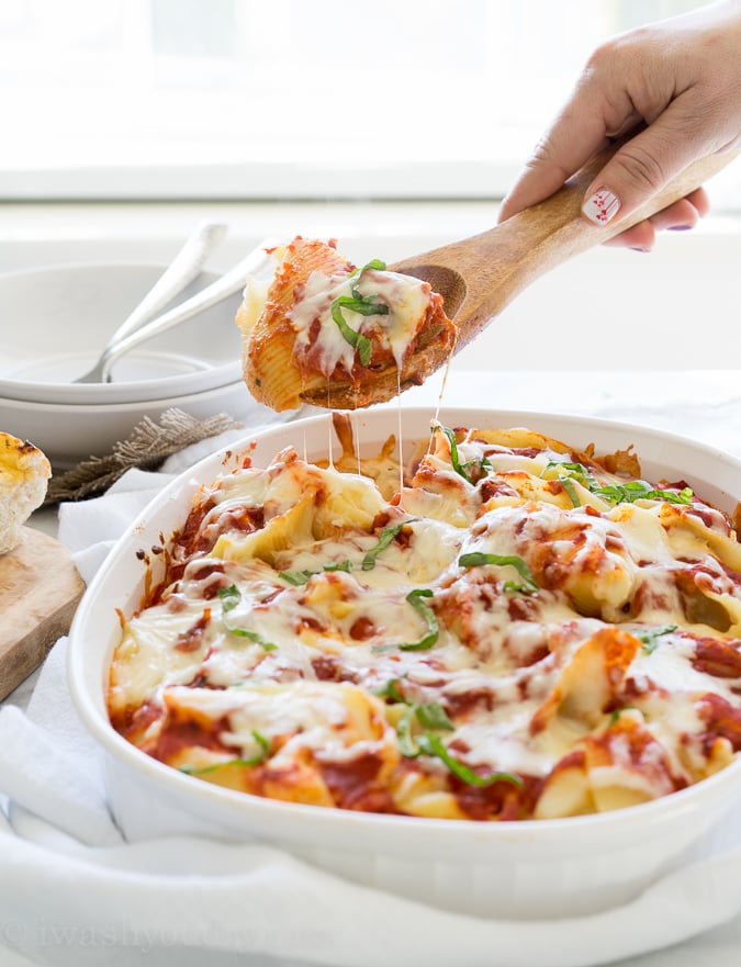 Cheesy Lasagna Pasta-Stuffed Shells