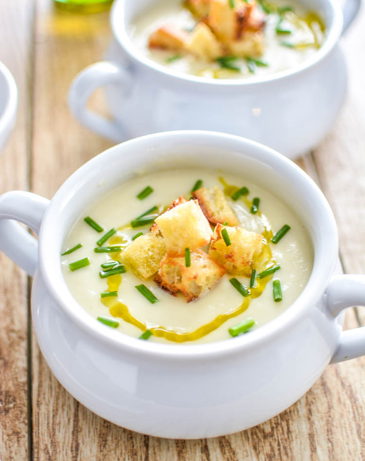 cauliflowerceleryrootsoup