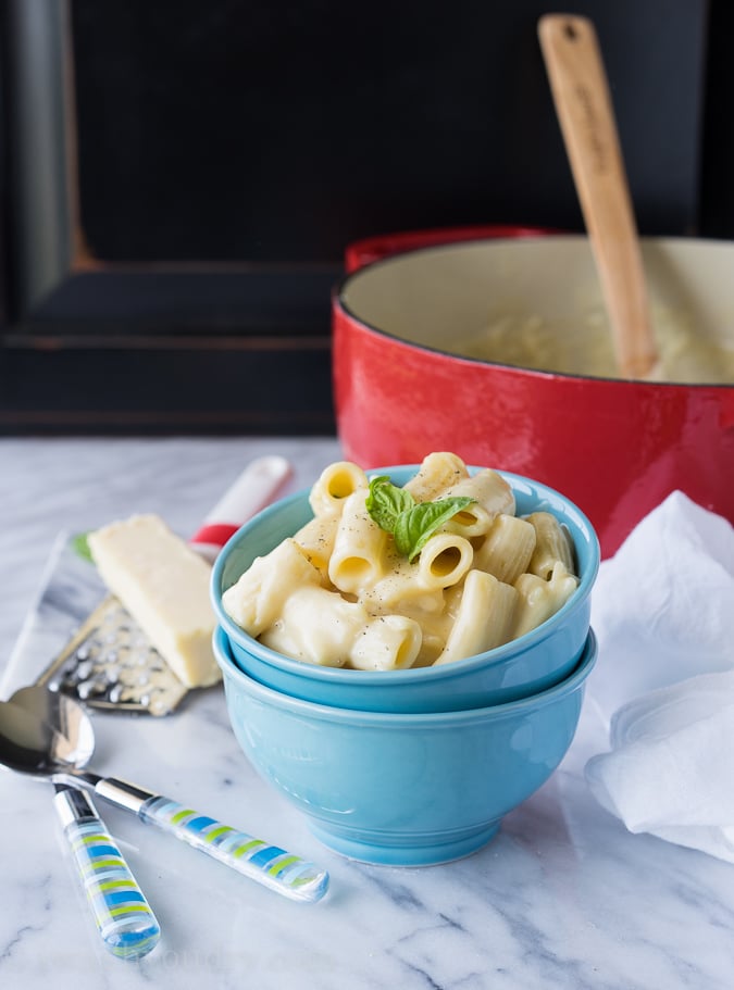 Family Style White Cheddar Mac and Cheese