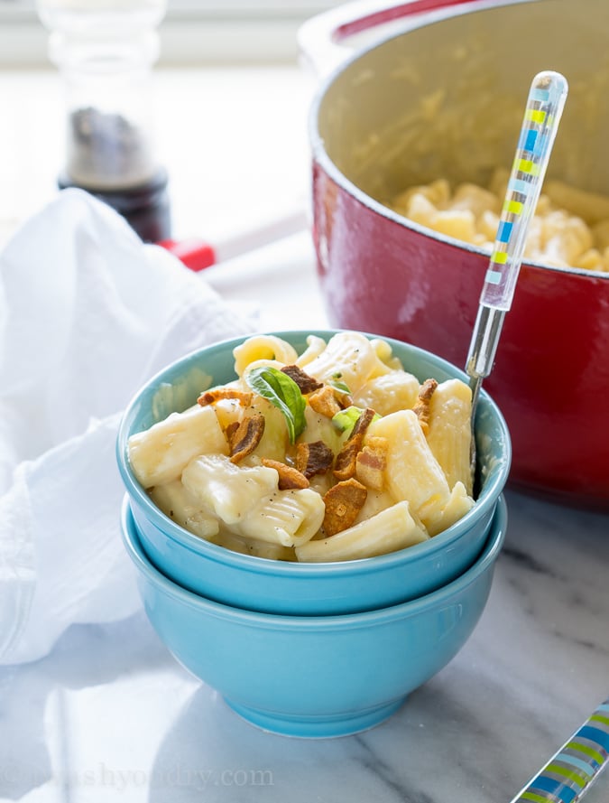 Family Style White Cheddar Mac and Cheese