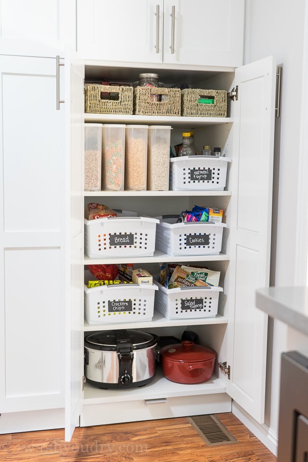 Kitchen Hacks To Organize And Make Your Kitchen Flow Better