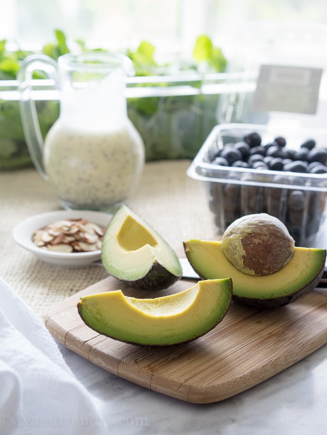 Superfood Avocado Blueberry Salad with Lemon Poppyseed Dressing!