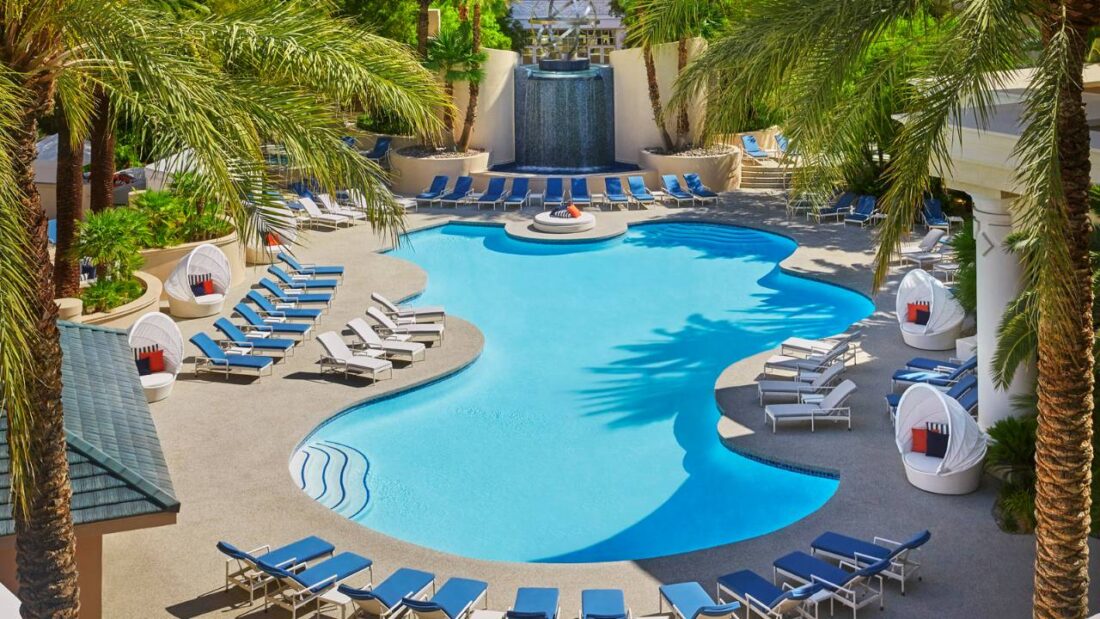 Four Seasons Las Vegas Pool