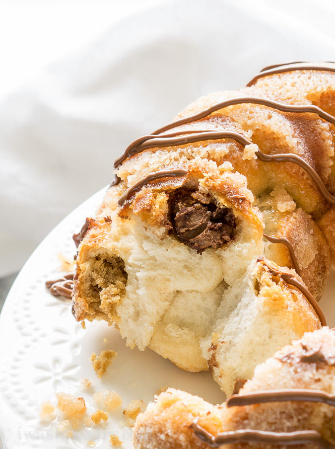 All the goodness of the classic peanut butter blossom, wrapped up in a warm and delicious monkey bread! My family loves this fun dessert recipe, but sometimes we even eat this for breakfast! 