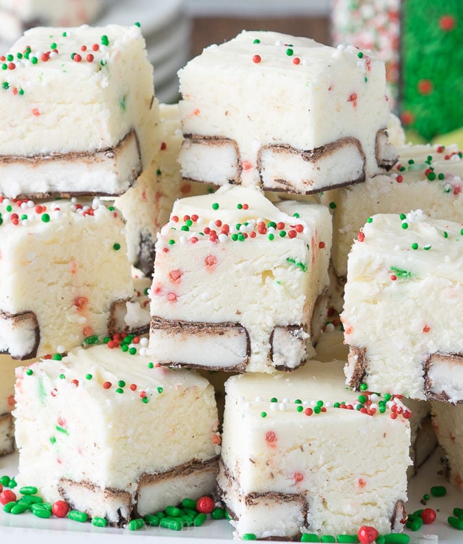 Oh my heavens! This White Chocolate Peppermint Pattie Fudge is ridiculously easy to make and tastes so so good!