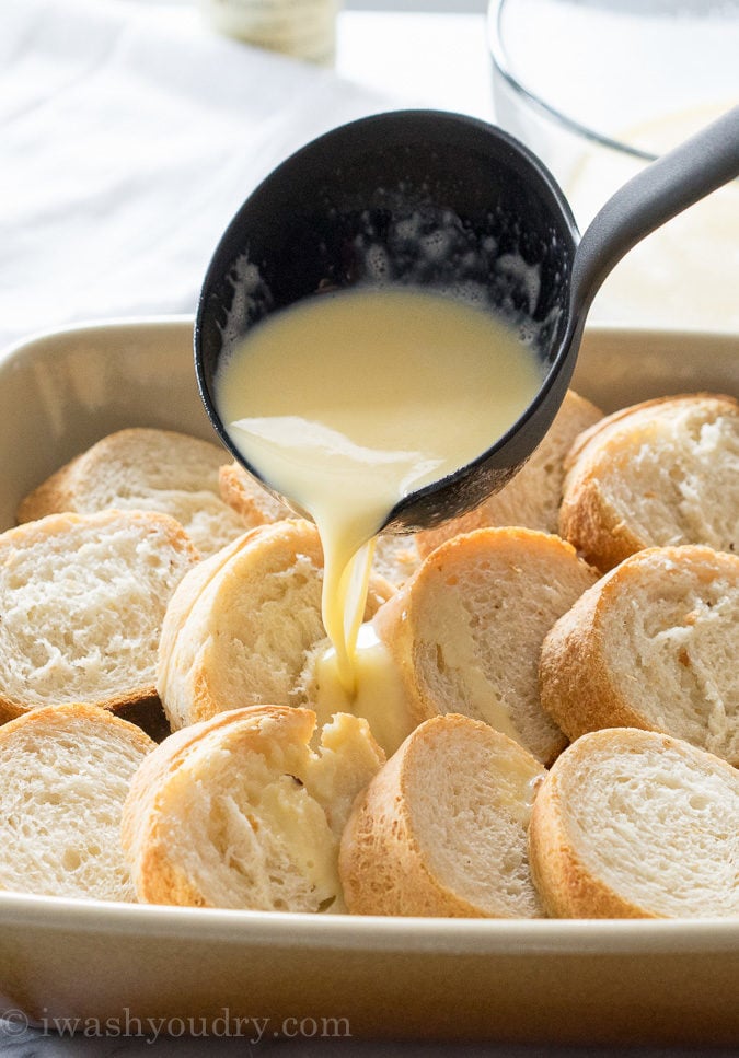 This Simple French Toast Bake is filled with loads of flavor and is also super customizable. Perfect for a weekend breakfast or brunch!