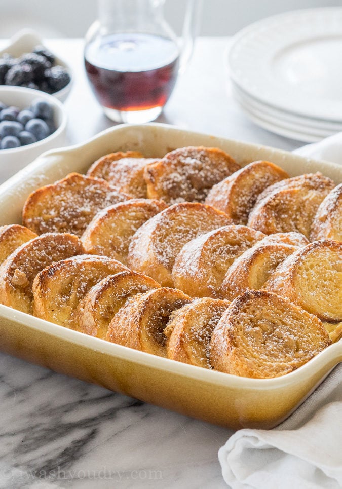 This Simple French Toast Bake is filled with loads of flavor and is also super customizable. Perfect for a weekend breakfast or brunch!