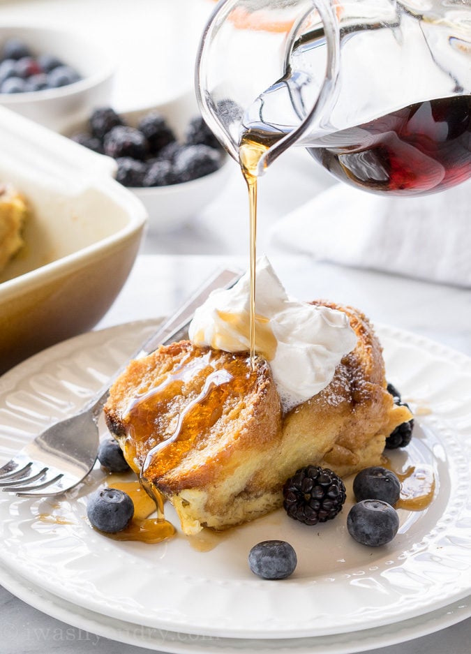 This Simple French Toast Bake is filled with loads of flavor and is also super customizable. Perfect for a weekend breakfast or brunch!