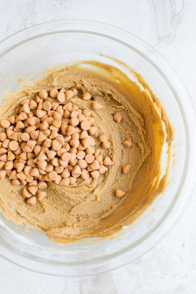 These Butterscotch Blondies are a super easy treat that's mixed up in just one bowl! 