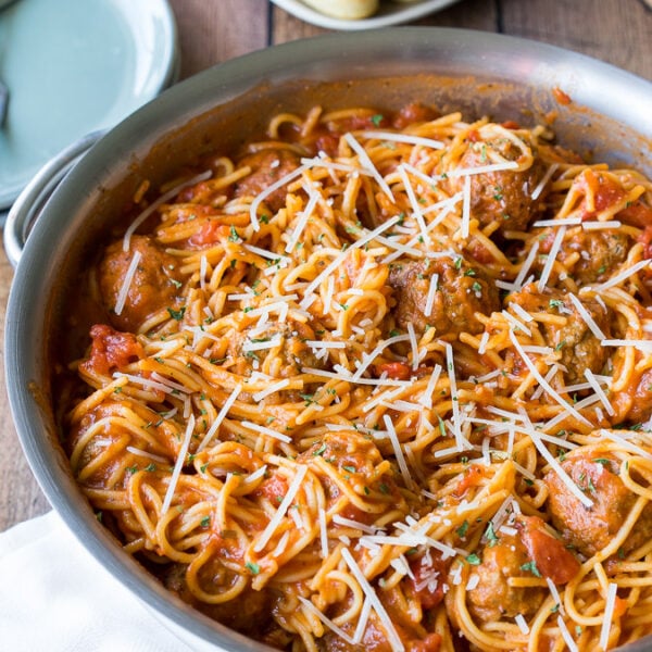 One Pot Spaghetti and Meatballs - I Wash You Dry