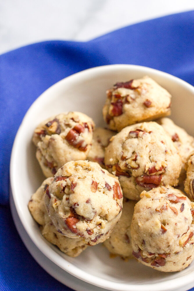 4-ingredient pecan balls make a great game day snack, appetizer or anytime treat!