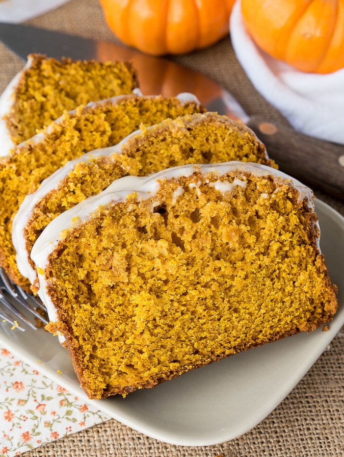 https://iwashyoudry.com/wp-content/uploads/2016/10/Pumpkin-Bread-with-Maple-Icing-5-675x896.jpg