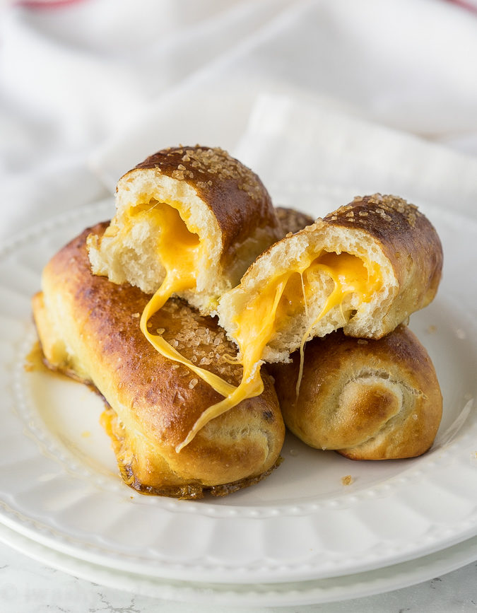 These Cheesy Pretzel Sticks are soft pretzels stuffed with cheese and just 5 simple ingredients. Ready in less than 20 minutes!