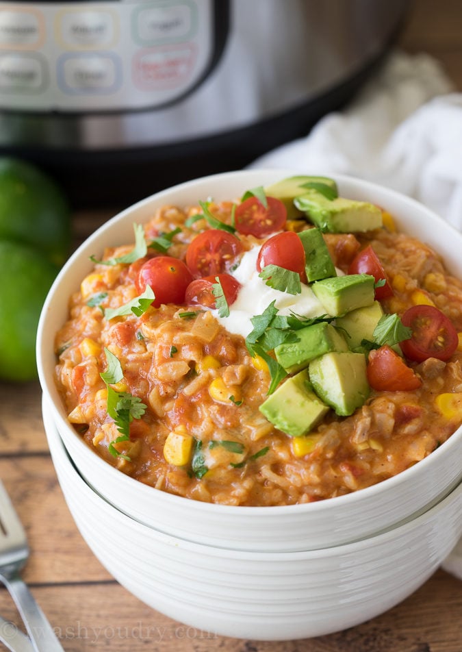 ONE POT Instant Pot Mexican Chicken Rice! So easy and super delicious!