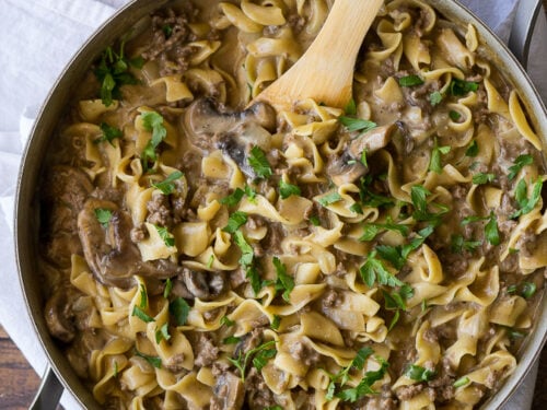 My whole family LOVED this One Skillet Ground Beef Stroganoff! I loved how easy this dinner recipe was and clean up was a breeze!
