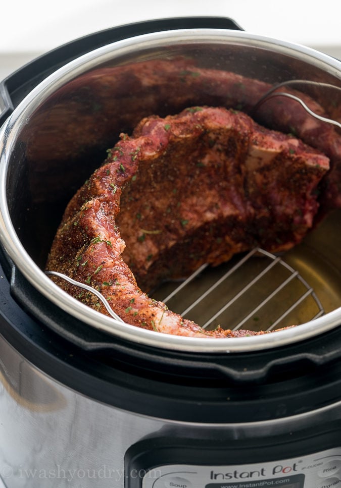 SUPER EASY Instant Pot Baby Back Pork Ribs! These things are falling off the bone in just 25 minutes!