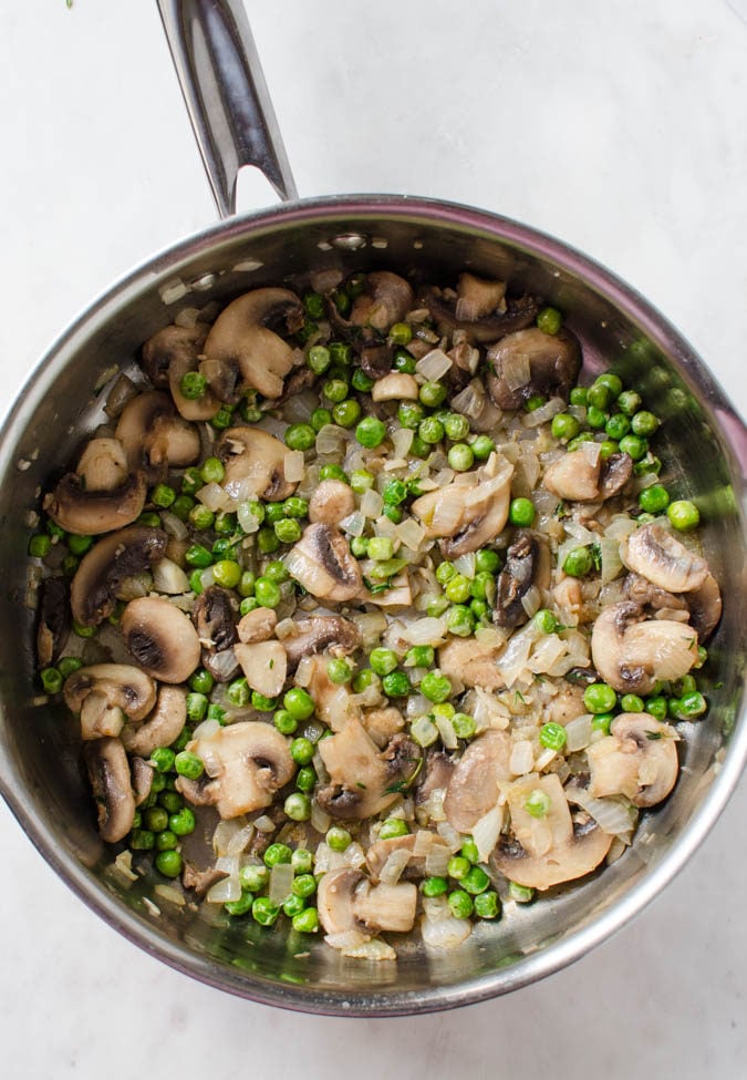 Super Easy Wild Rice Mushroom Pilaf Recipe