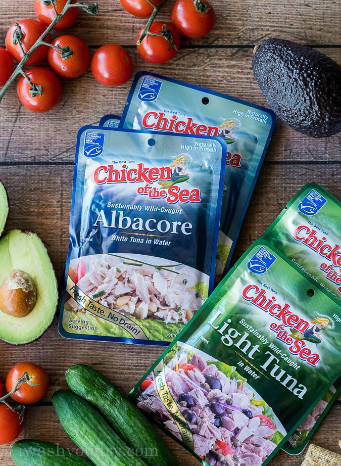 These Albacore Tuna pouches from Chicken of the Sea are NO DRAIN, which make them perfect for quick lunches and snacks! 