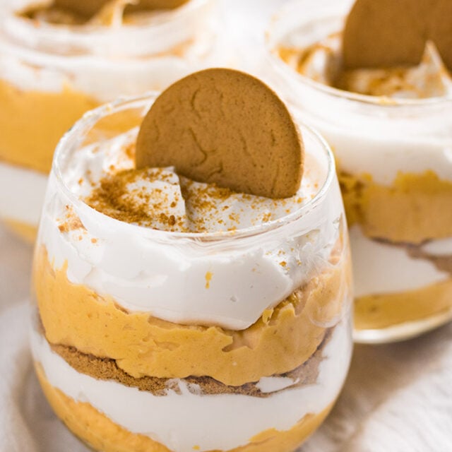 Pumpkin Cheesecake Parfaits - I Wash You Dry