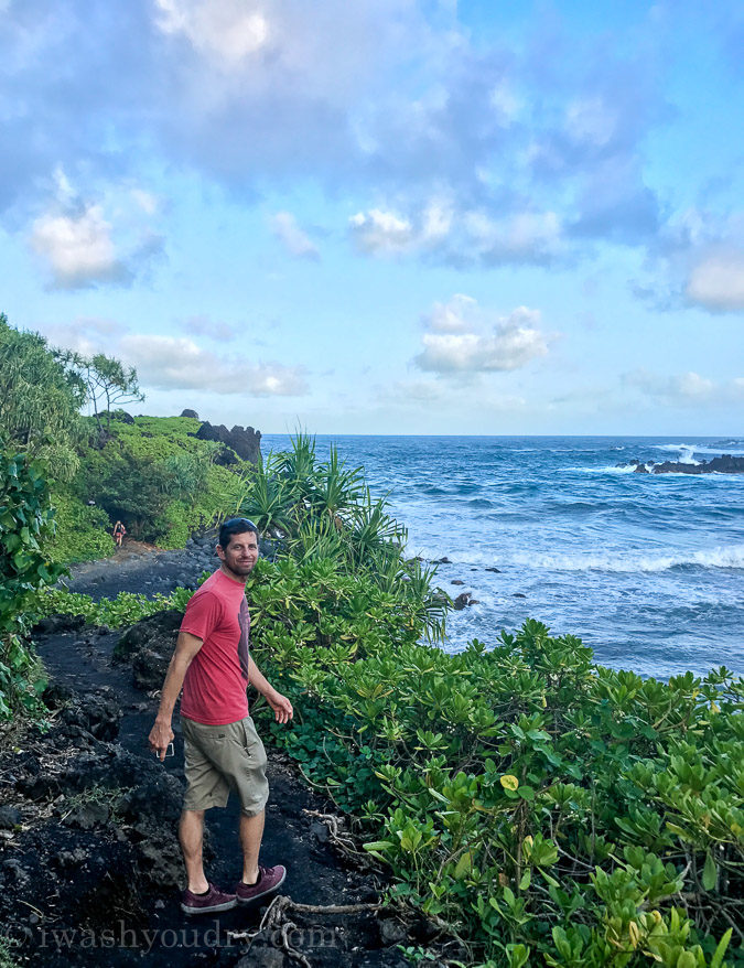 So many trails to explore at Waianapanapa State Park!