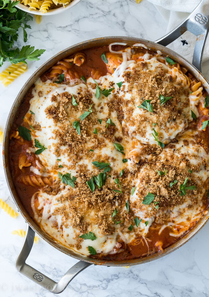 WOW! This One Skillet Chicken Parmesan Pasta was a total winner with my picky kids!