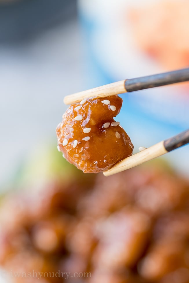 WOW! This Crispy Sesame Popcorn Shrimp is ready in less than 30 minutes thanks to the ultra crispy popcorn shrimp! Just mix the sauce together and toss! Family dinner done right!