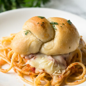 These super easy Spaghetti Garlic Knot Sliders only take a handful of ingredients to make and come together in no time!