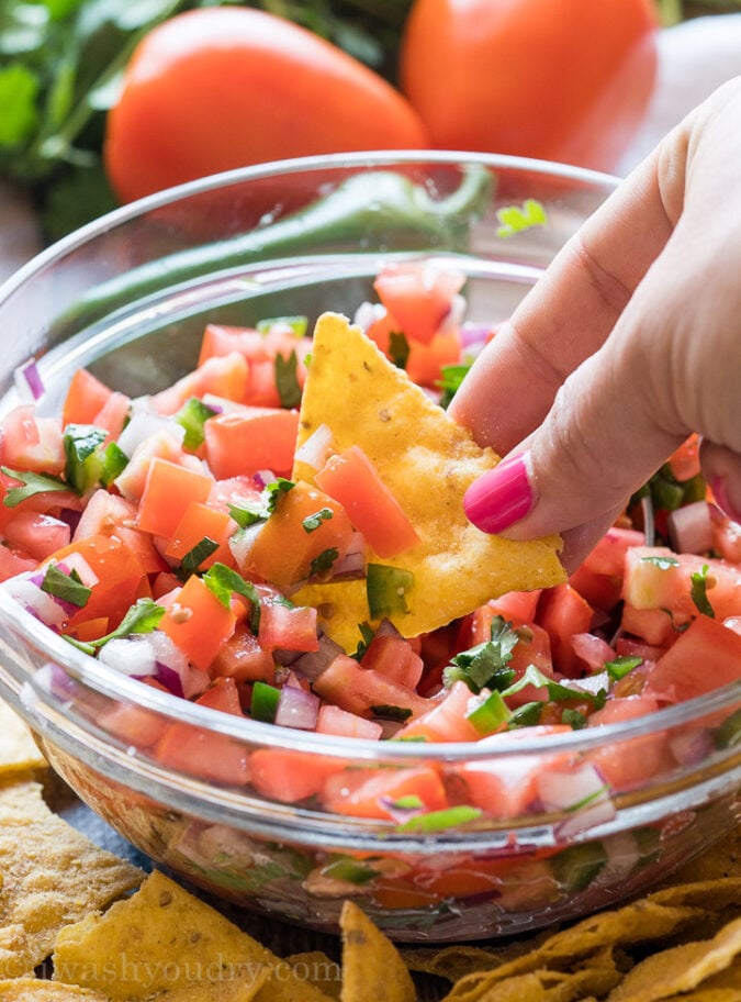 Dig in to this fresh and easy Pico de Gallo! 