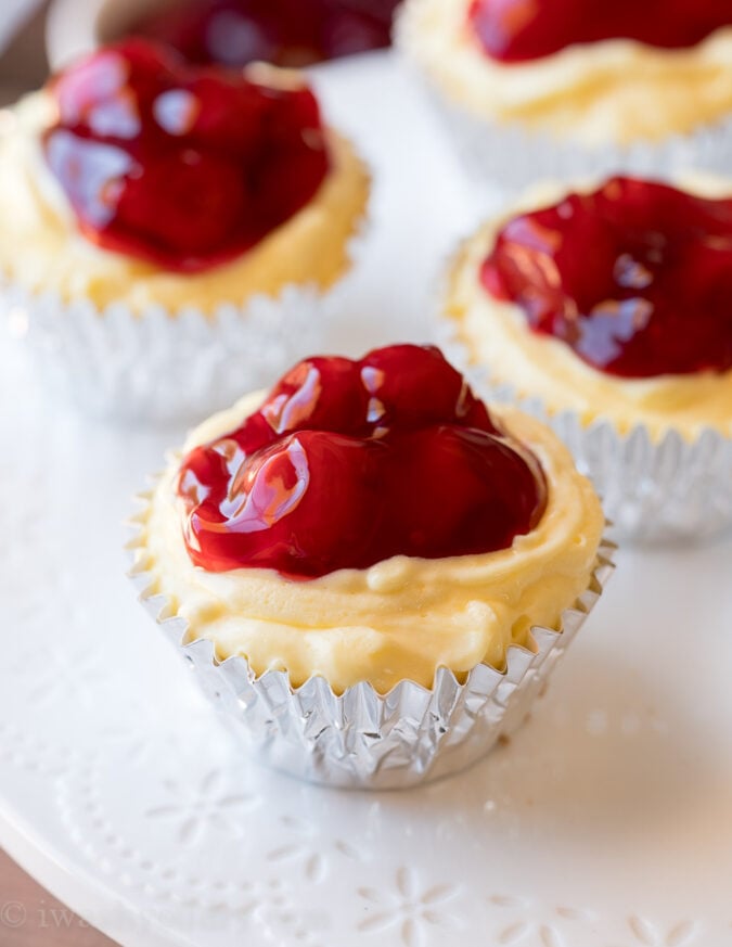 There are so many topping ideas for these super quick mini no bake cheesecakes!